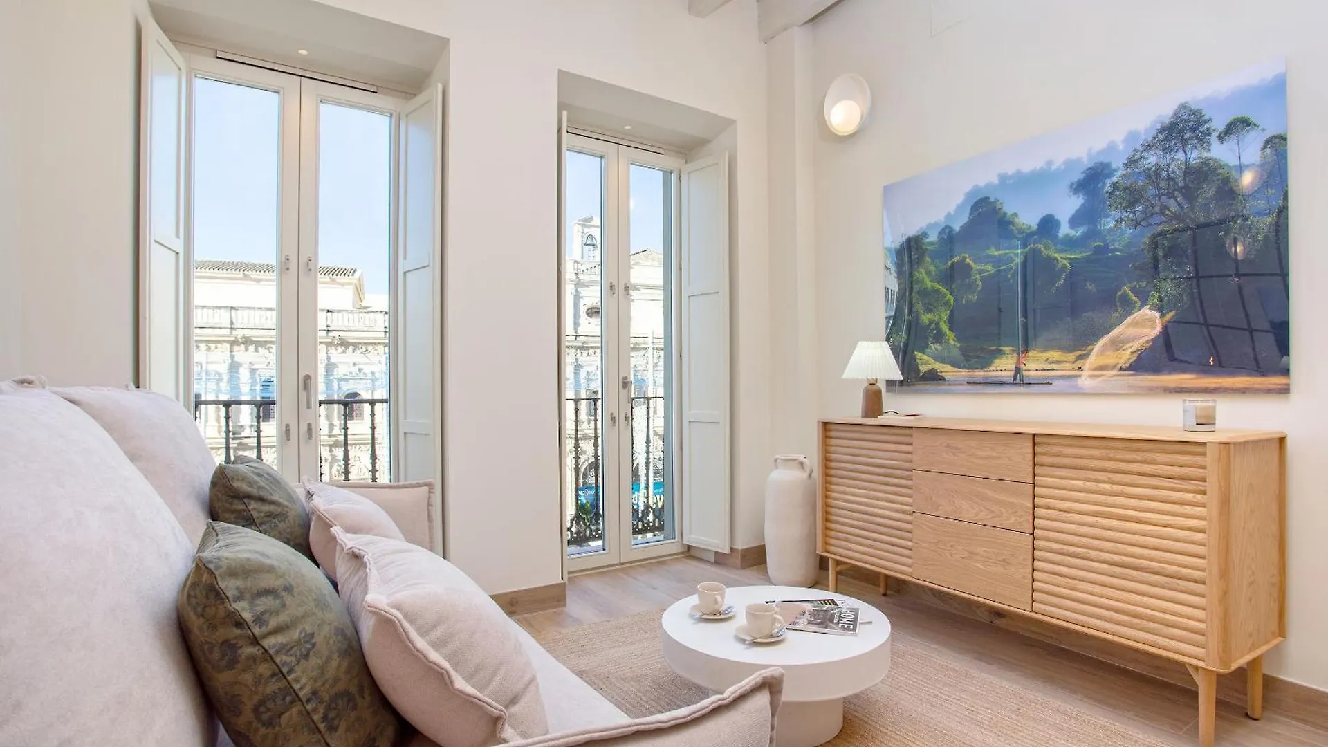 Genteel Home San Francisco Suites Sevilla