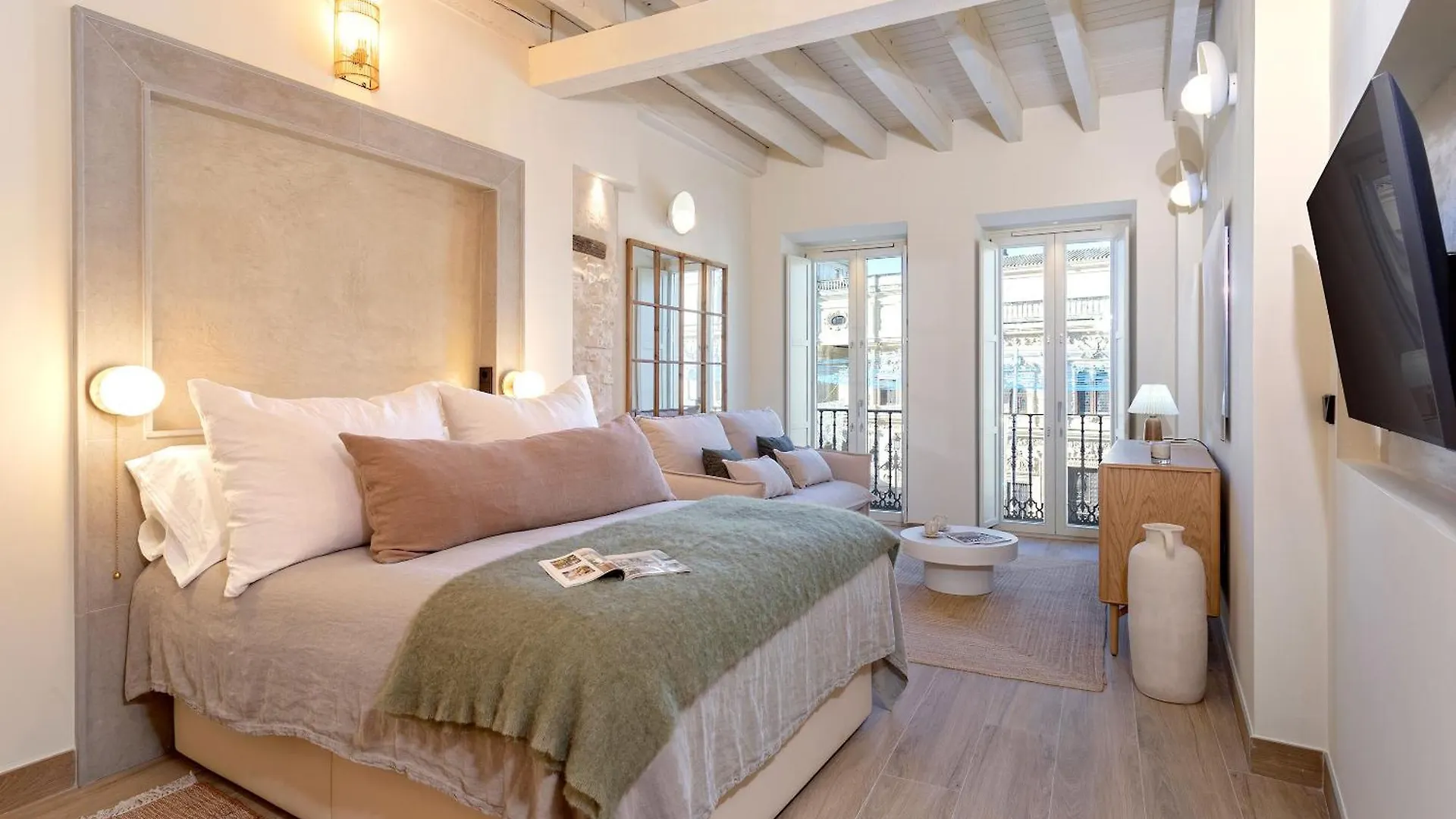 Genteel Home San Francisco Suites Sevilla