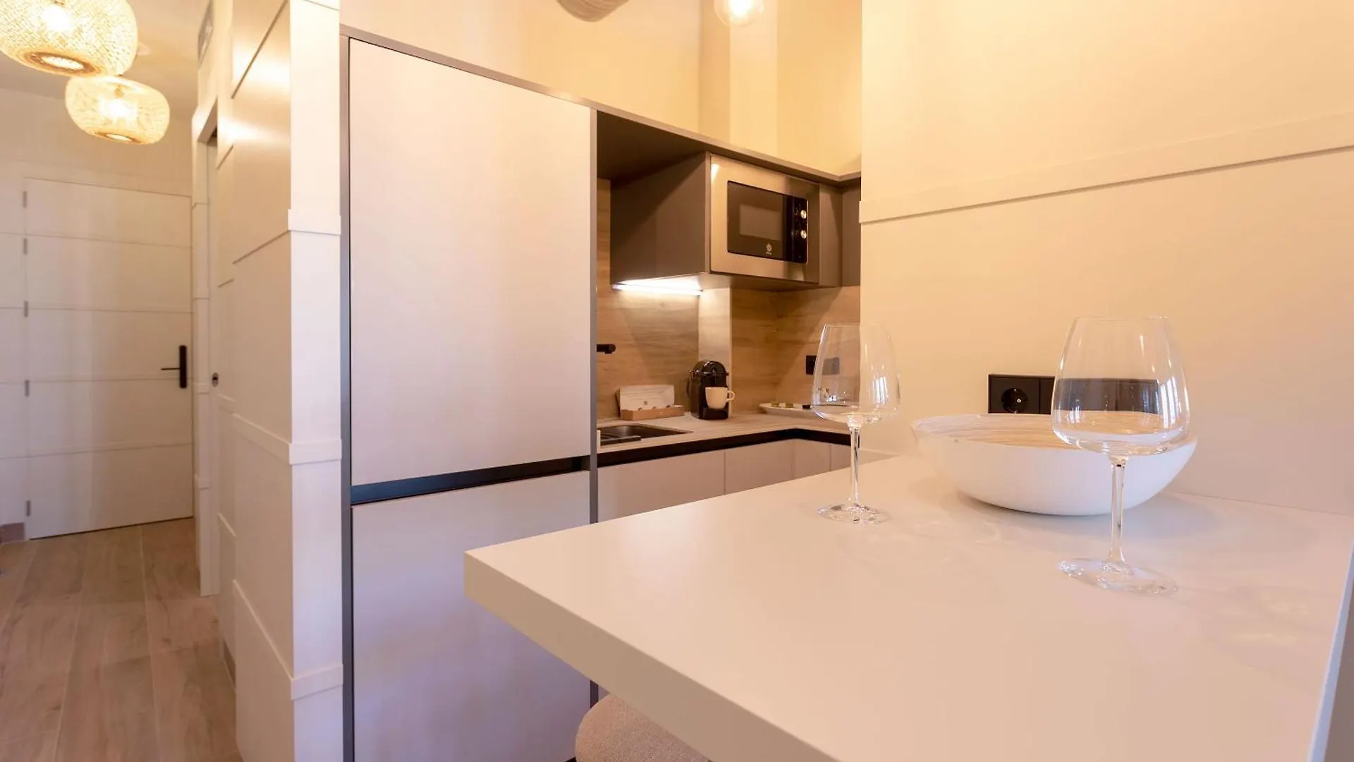 Genteel Home San Francisco Suites Sevilla Apartamento