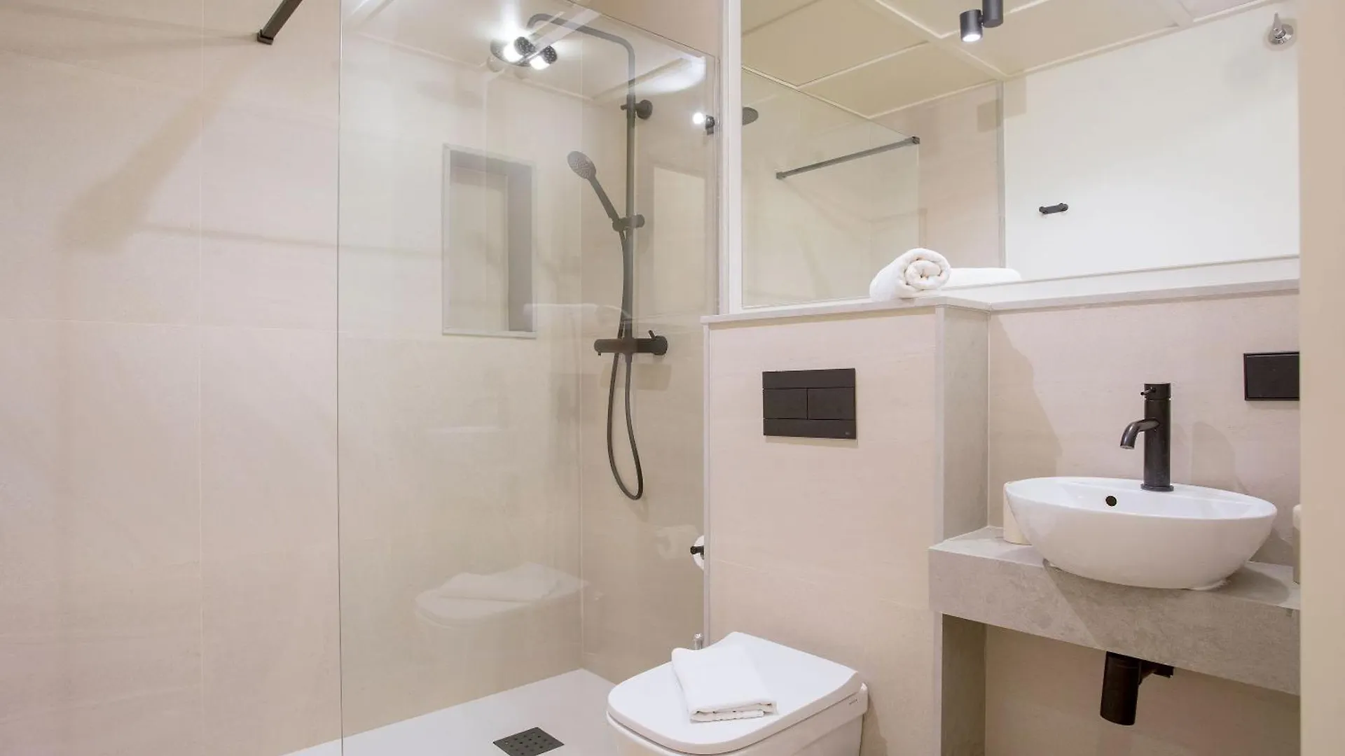 Apartamento Genteel Home San Francisco Suites Sevilla