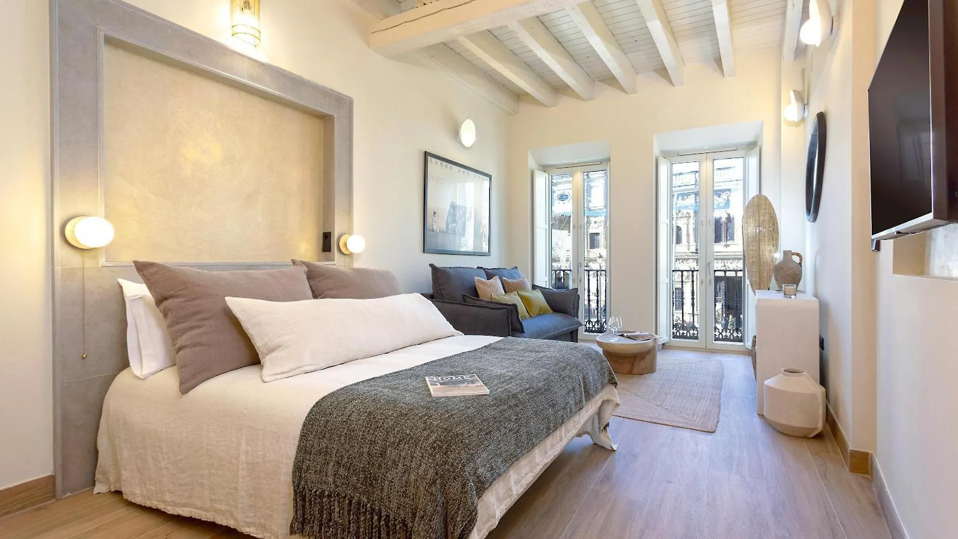 Genteel Home San Francisco Suites Sevilla España