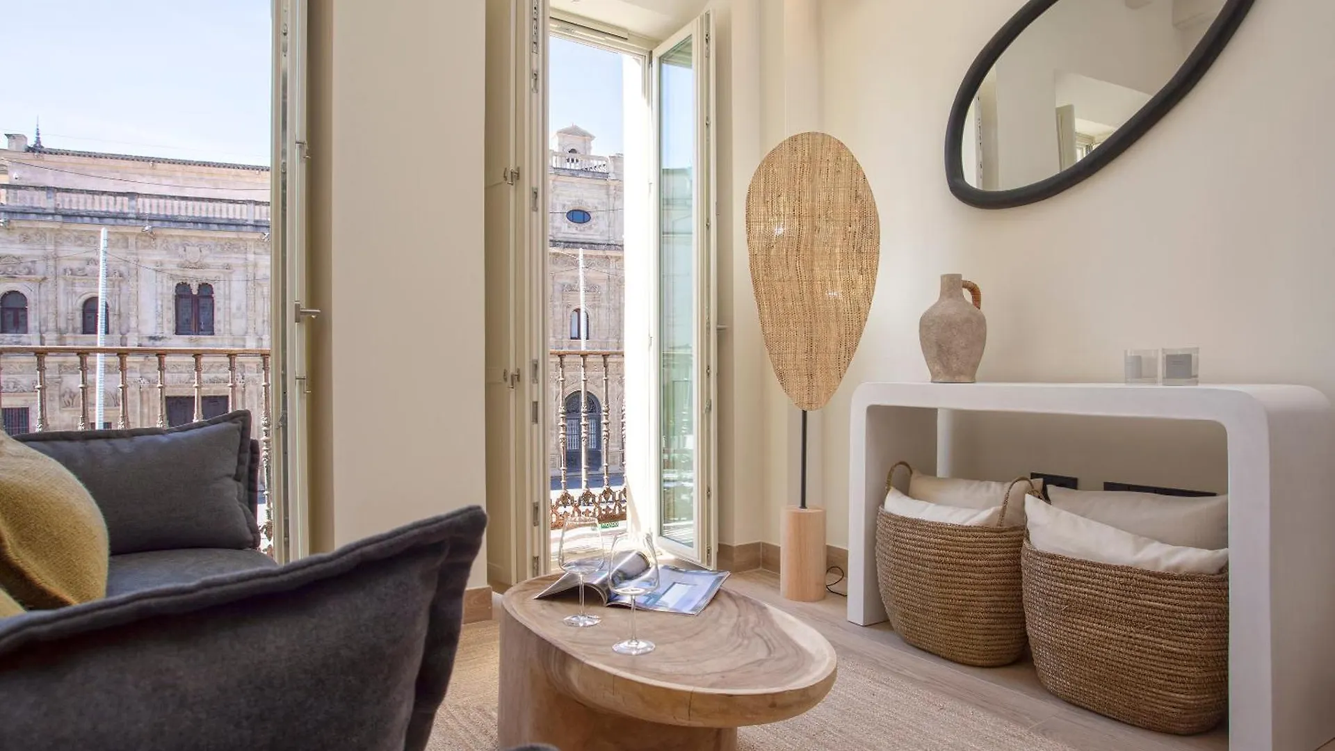 Genteel Home San Francisco Suites Sevilla Apartamento